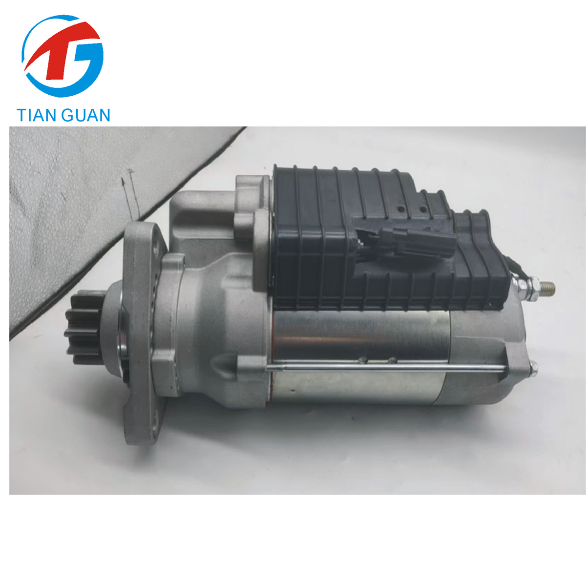 Starter Motor 000135F702 420-1992 4201992 for Caterpillar 824K 825K 826K Wheel Dozer Engine Starter